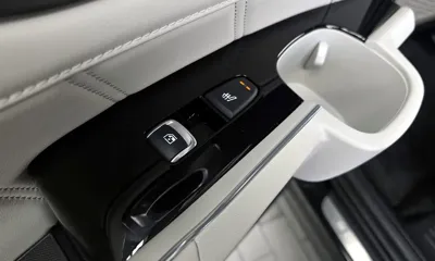 Kia Sorento 2023, 21347 км, за 26821.17 USD - фото 19