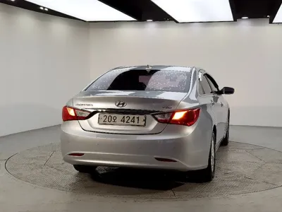 Hyundai Sonata 2011, 115393 км, за 1986.75 USD