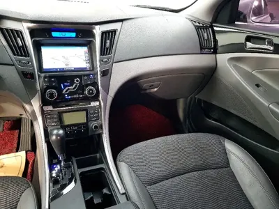 Hyundai Sonata 2011, 115393 км, за 1986.75 USD - фото 9
