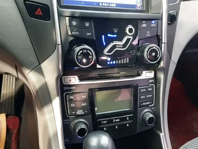 Hyundai Sonata 2011, 115393 км, за 1986.75 USD - фото 12