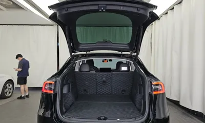 Tesla Model Y 2022, 102332 км, за 25276.89 USD - фото 20