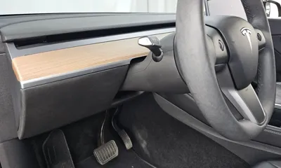 Tesla Model Y 2022, 102332 км, за 25276.89 USD - фото 38