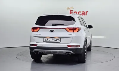 Kia Sportage 2018, 97204 км, за 8990.23 USD