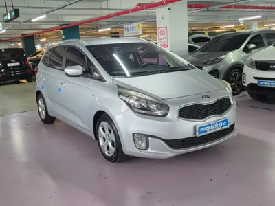 Kia Carens 2016, 226000 км, за 2276.87 USD