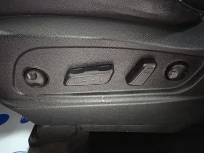 Kia Carens 2016, 226000 км, за 2276.87 USD - фото 13