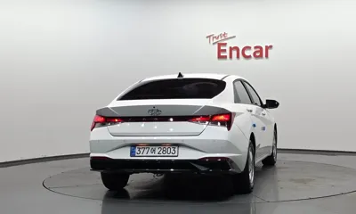 Hyundai Avante 2023, 6569 км, за 11311.18 USD