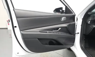 Hyundai Avante 2023, 6569 км, за 11311.18 USD - фото 24