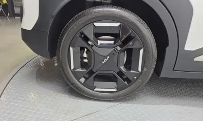Kia EV3 2025, 30328 км, за 23767.65 USD
