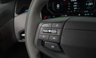 Kia EV3 2025, 30328 км, за 23767.65 USD - фото 17