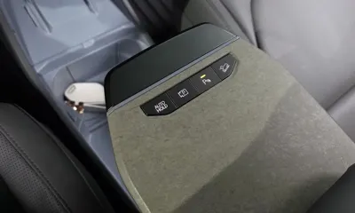 Kia EV3 2025, 30328 км, за 23767.65 USD - фото 31