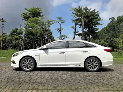 Hyundai Sonata 2015, 40000 км, за 6895.63 USD