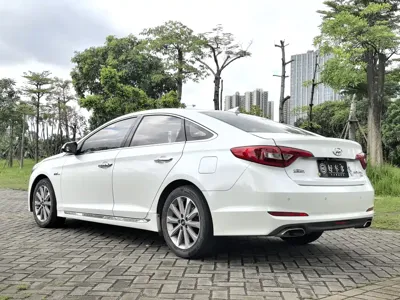 Hyundai Sonata 2015, 40000 км, за 6895.63 USD - фото 7