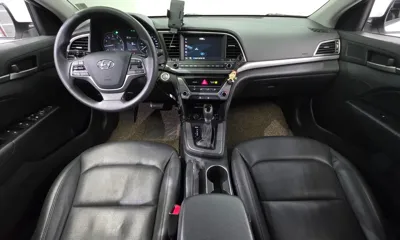 Hyundai Avante 2018, 136379 км, за 5441.78 USD - фото 7