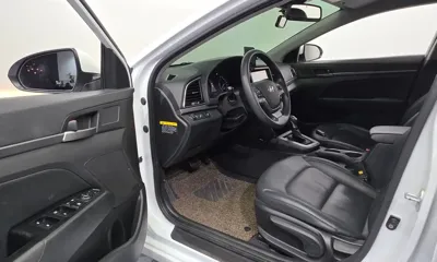 Hyundai Avante 2018, 136379 км, за 5441.78 USD - фото 10
