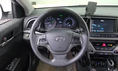 Hyundai Avante 2018, 136379 км, за 5441.78 USD - фото 15
