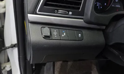Hyundai Avante 2018, 136379 км, за 5441.78 USD - фото 27