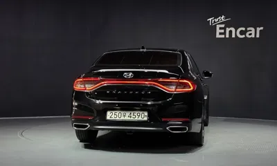 Hyundai Grandeur 2019, 121845 км, за 9439.74 USD