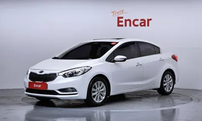 Kia K3 · 2015 год