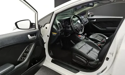 Kia K3 2015, 140330 км, за 4437.08 USD - фото 11
