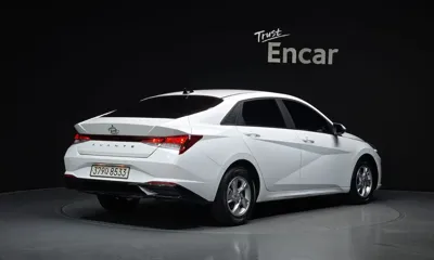 Hyundai Avante 2023, 29691 км, за 11230.84 USD