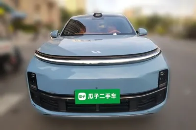 Li Auto L8 2023, 115000 км, за 30362 USD