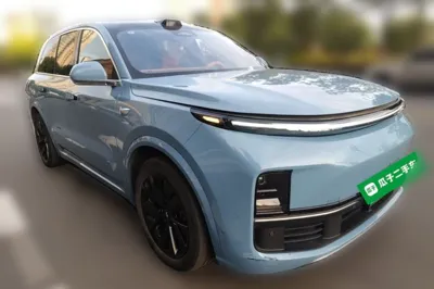 Li Auto L8 2023, 115000 км, за 30362 USD