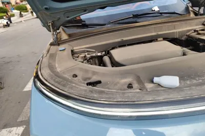 Li Auto L8 2023, 115000 км, за 30362 USD - фото 23