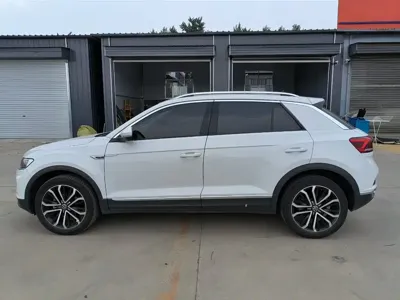Volkswagen T-Roc 2022, 19000 км, за 18565.16 USD - фото 9