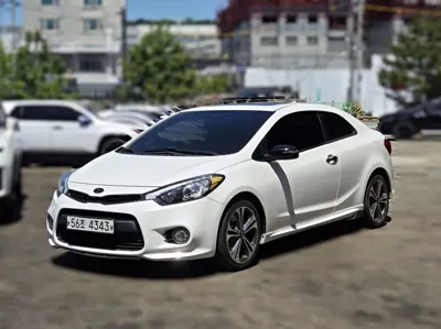 Kia K3 · 2014 год