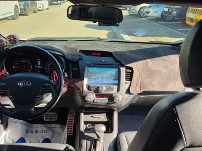 Kia K3 2014, 130884 км, за 3296.99 USD - фото 7