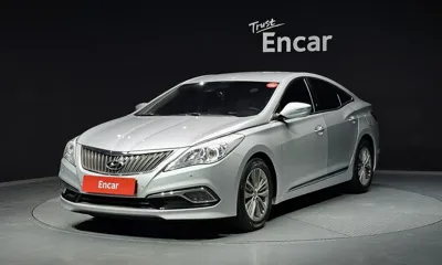 Hyundai Grandeur · 2015 год