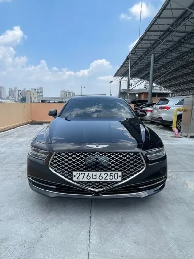 Genesis G90 · 2020 год