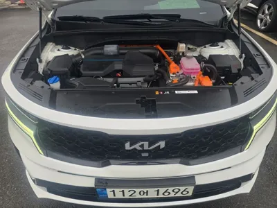 Kia Sorento 2022, 43617 км, за 23289.12 USD - фото 11