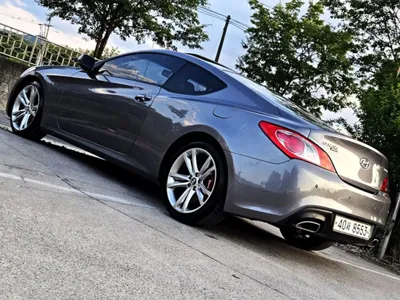 Hyundai Genesis 2009, 53315 км, за 10437.18 USD