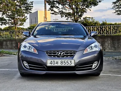 Hyundai Genesis 2009, 53315 км, за 10437.18 USD