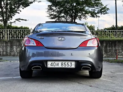 Hyundai Genesis 2009, 53315 км, за 10437.18 USD