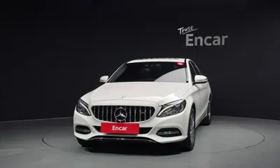 Mercedes-Benz C-Class 2015, 107238 км, за 8256.22 USD