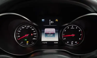 Mercedes-Benz C-Class 2015, 107238 км, за 8256.22 USD - фото 8