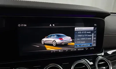 Mercedes-Benz E-Class 2019, 62839 км, за 23318.44 USD - фото 16
