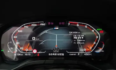 BMW X4 2024, 34594 км, за 43192.21 USD - фото 8