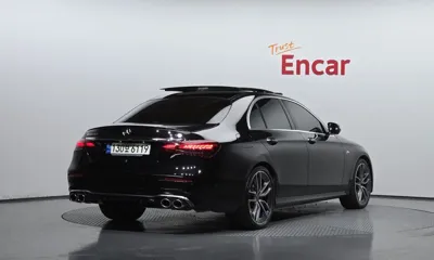 Mercedes-Benz E-Class 2022, 12723 км, за 47209.72 USD
