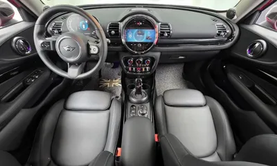 MINI Clubman 2024, 17038 км, за 22443.42 USD - фото 7