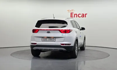 Kia Sportage 2016, 142119 км, за 6175.65 USD