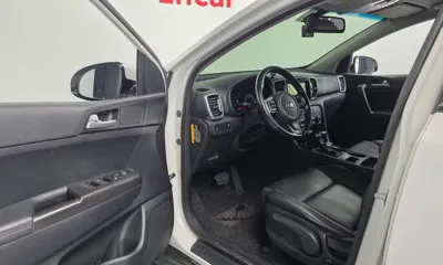 Kia Sportage 2016, 142119 км, за 6175.65 USD - фото 10