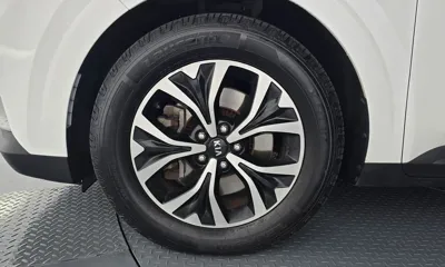 Kia Canival 2021, 144231 км, за 12151.86 USD