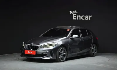 BMW 1-Series · 2022 год