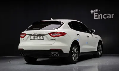Maserati Levante 2018, 95291 км, за 16576.73 USD