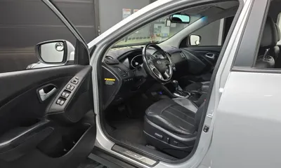 Hyundai Tucson 2015, 74494 км, за 6188.93 USD - фото 10