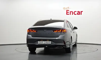 Hyundai Sonata 2018, 253396 км, за 3610.35 USD