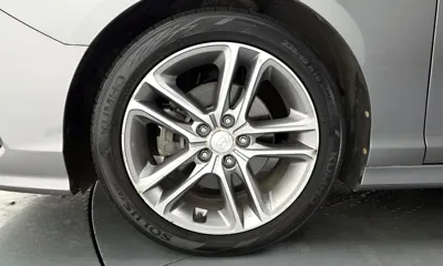 Hyundai Sonata 2018, 253396 км, за 3610.35 USD